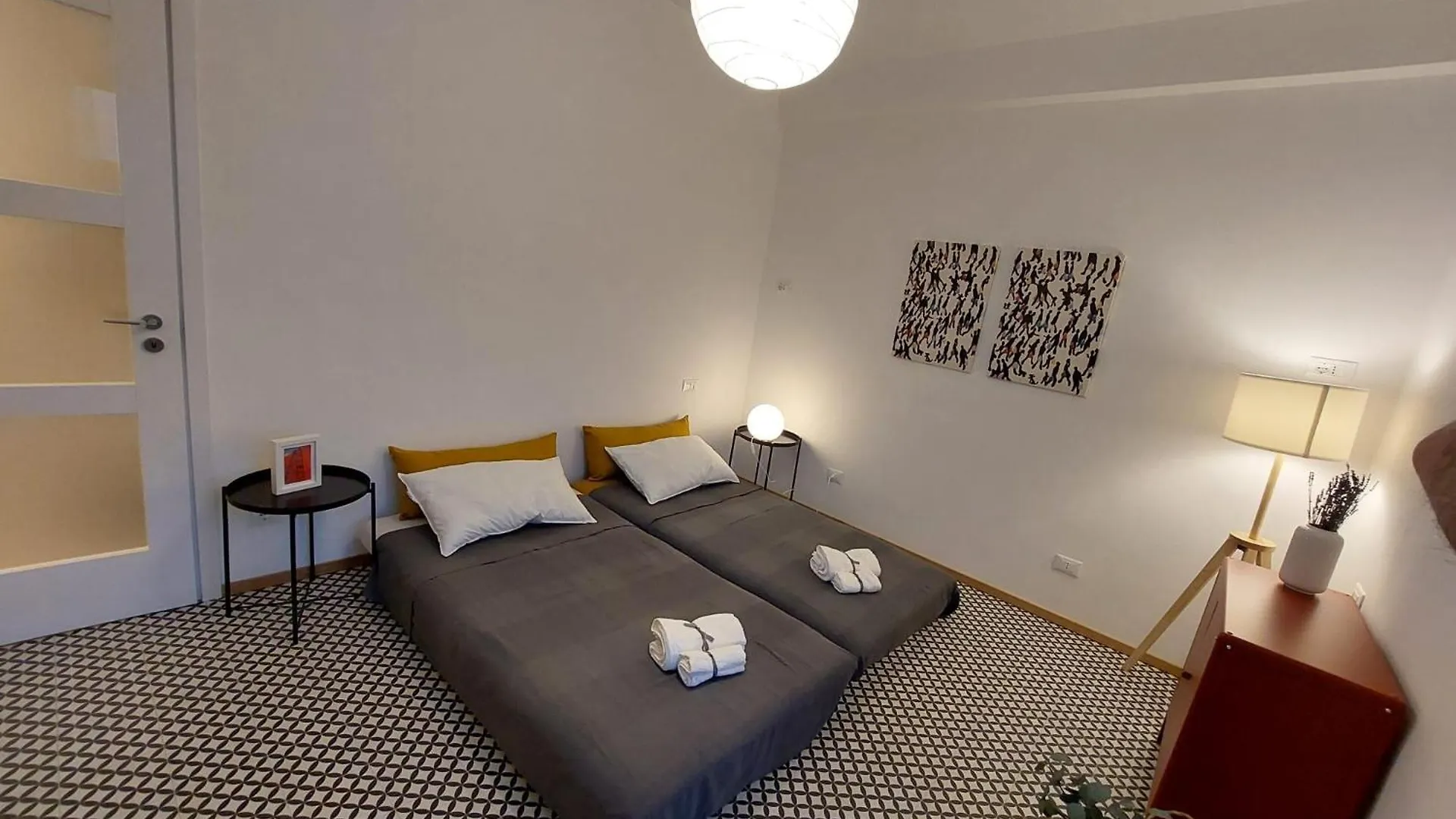 Bellavista Accomodation - Bovisa Politecnico - Rho Fiera - Ospedale Sacco Milan 0*,  Italy
